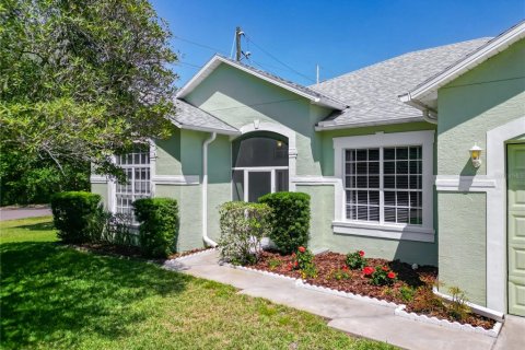 House in Winter Park, Florida 4 bedrooms, 201.69 sq.m. № 1636223 - photo 3