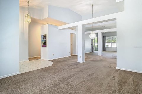 House in Winter Park, Florida 4 bedrooms, 201.69 sq.m. № 1636223 - photo 12