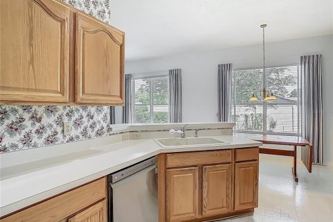 House in Winter Park, Florida 4 bedrooms, 201.69 sq.m. № 1636223 - photo 18