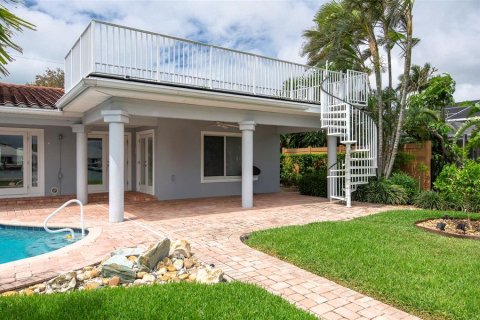 Casa en venta en Treasure Island, Florida, 3 dormitorios, 180.97 m2 № 2099092 - foto 22