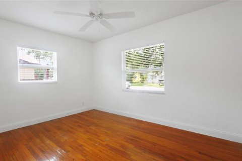 Casa en venta en Gulfport, Florida, 3 dormitorios, 116.87 m2 № 1789570 - foto 14