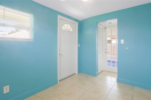 Casa en venta en Gulfport, Florida, 3 dormitorios, 116.87 m2 № 1789570 - foto 19