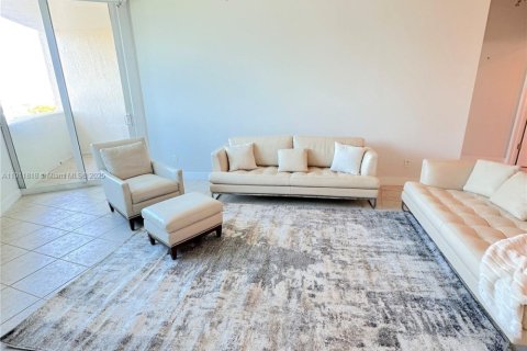 Copropriété à louer à Miami Beach, Floride: 2 chambres, 107.77 m2 № 1967349 - photo 4