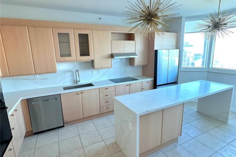 Copropriété à louer à Miami Beach, Floride: 2 chambres, 107.77 m2 № 1967349 - photo 5