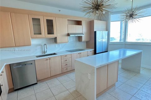 Copropriété à louer à Miami Beach, Floride: 2 chambres, 107.77 m2 № 1967349 - photo 6