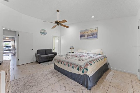 Casa en venta en Winter Haven, Florida, 2 dormitorios, 147.71 m2 № 1541496 - foto 16