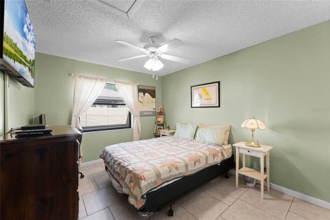 Casa en venta en Winter Haven, Florida, 2 dormitorios, 147.71 m2 № 1541496 - foto 21