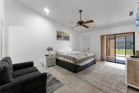 Casa en venta en Winter Haven, Florida, 2 dormitorios, 147.71 m2 № 1541496 - foto 15