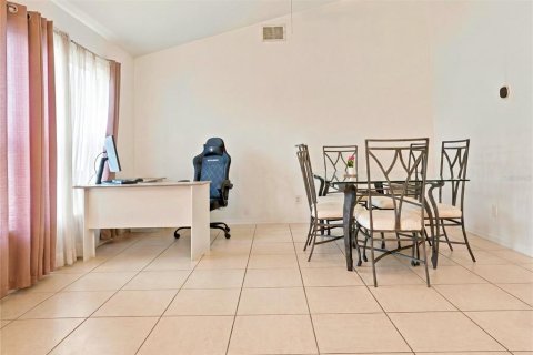 Casa en venta en Orlando, Florida, 3 dormitorios, 154.31 m2 № 2223762 - foto 15