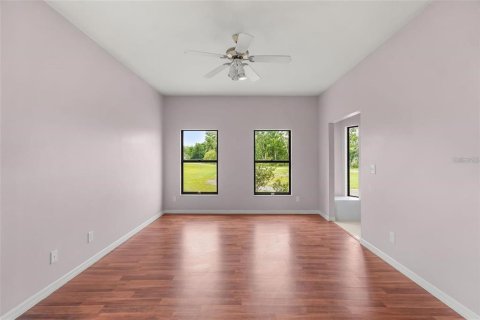 Villa ou maison à louer à Haines City, Floride: 4 chambres, 233.74 m2 № 2310712 - photo 13