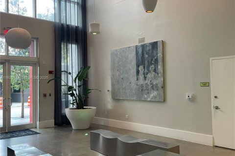 Copropriété à vendre à Miami, Floride: 2 chambres, 96.25 m2 № 1990724 - photo 13