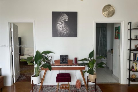 Copropriété à vendre à Miami, Floride: 2 chambres, 96.25 m2 № 1990724 - photo 16