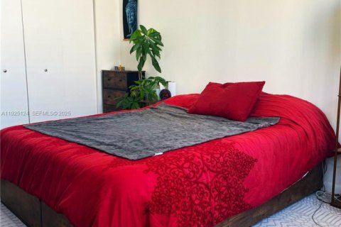 Copropriété à vendre à Miami, Floride: 2 chambres, 96.25 m2 № 1990724 - photo 28