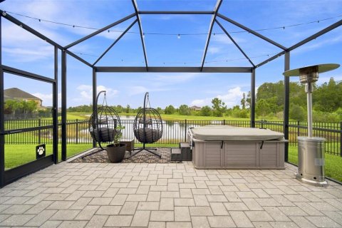 Villa ou maison à vendre à Apollo Beach, Floride: 4 chambres, 304.16 m2 № 2277471 - photo 6