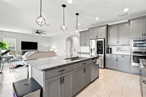 Villa ou maison à vendre à Apollo Beach, Floride: 4 chambres, 304.16 m2 № 2277471 - photo 17