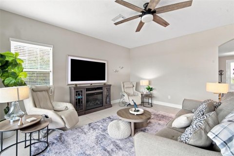 Villa ou maison à vendre à Apollo Beach, Floride: 4 chambres, 304.16 m2 № 2277471 - photo 29