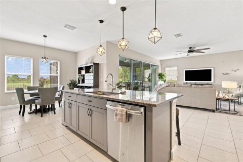 Villa ou maison à vendre à Apollo Beach, Floride: 4 chambres, 304.16 m2 № 2277471 - photo 21