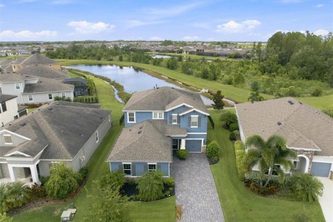House in Apollo Beach, Florida 4 bedrooms, 304.16 sq.m. № 2277471