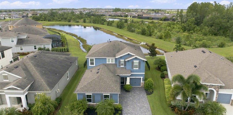 Villa ou maison à Apollo Beach, Floride 4 chambres, 304.16 m2 № 2277471