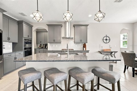 Villa ou maison à vendre à Apollo Beach, Floride: 4 chambres, 304.16 m2 № 2277471 - photo 12