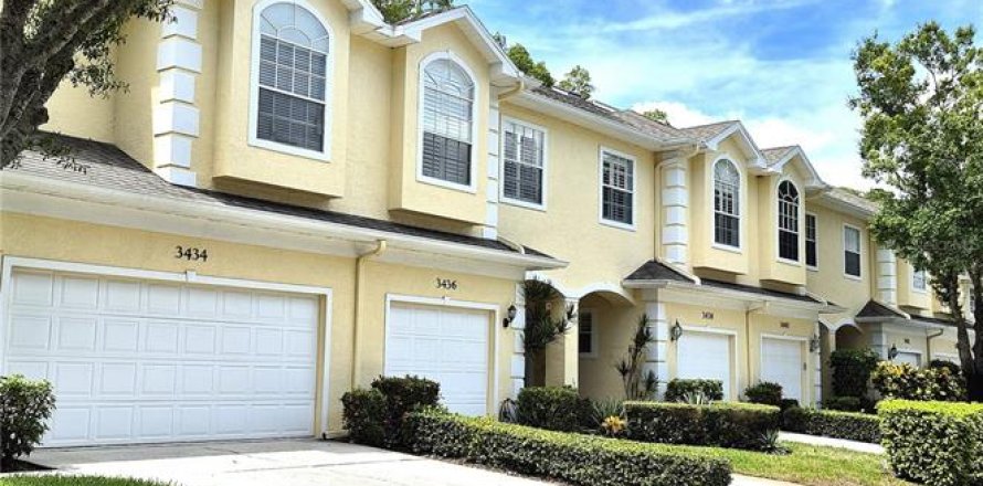 Touwnhouse à Palm Harbor, Floride 3 chambres, 194.91 m2 № 1901606