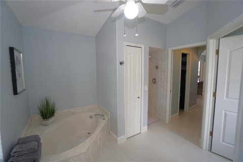 Villa ou maison à vendre à Punta Gorda, Floride: 3 chambres, 177.81 m2 № 2400231 - photo 18