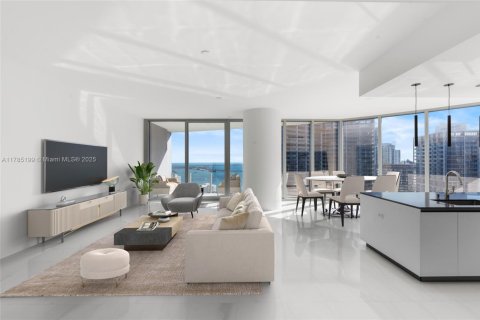 Condominio en venta en Miami, Florida, 3 dormitorios, 224.27 m2 № 1862772 - foto 6