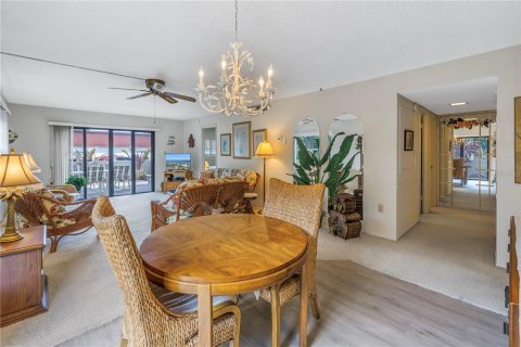 Condo in Bradenton, Florida, 2 bedrooms  № 1527991 - photo 21