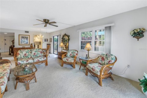 Condo in Bradenton, Florida, 2 bedrooms  № 1527991 - photo 27
