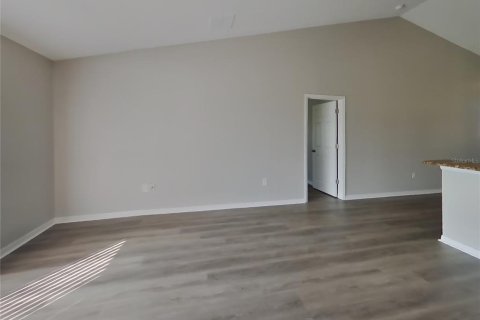 Casa en alquiler en Kissimmee, Florida, 4 dormitorios, 205.04 m2 № 2112918 - foto 3