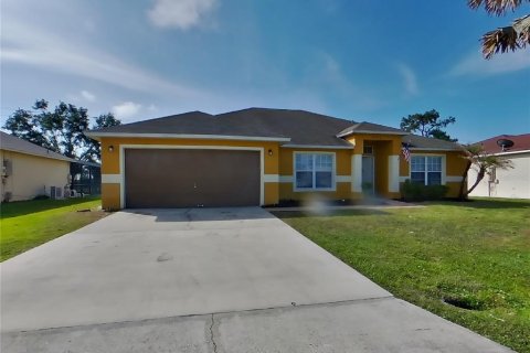 Casa en Kissimmee, Florida 4 dormitorios, 205.04 m2 № 2112918