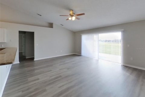 Casa en alquiler en Kissimmee, Florida, 4 dormitorios, 205.04 m2 № 2112918 - foto 2