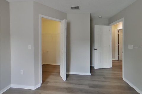 Casa en alquiler en Kissimmee, Florida, 4 dormitorios, 205.04 m2 № 2112918 - foto 12