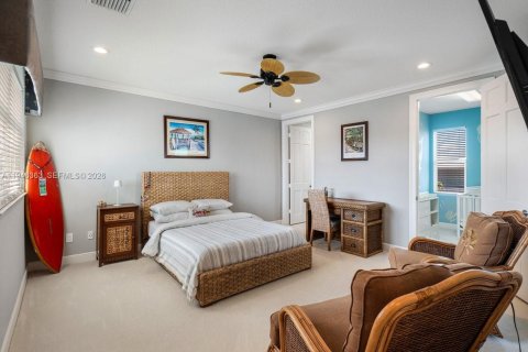 House in Jupiter, Florida 4 bedrooms, 423.91 sq.m. № 2004247 - photo 19