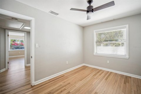 Casa en venta en Saint Petersburg, Florida, 3 dormitorios, 231.88 m2 № 1574386 - foto 19