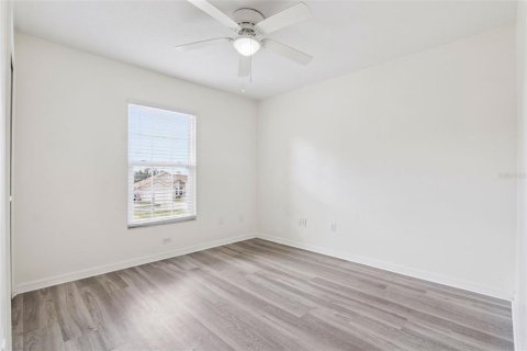 Villa ou maison à vendre à Minneola, Floride: 3 chambres, 147.44 m2 № 2406989 - photo 23