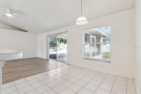 Villa ou maison à vendre à Minneola, Floride: 3 chambres, 147.44 m2 № 2406989 - photo 11