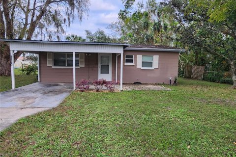 House in Lakeland, Florida 3 bedrooms, 139.35 sq.m. № 1530339 - photo 15