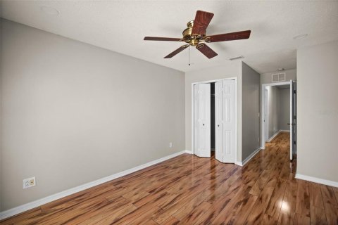 Townhouse in Land O' Lakes, Florida 3 bedrooms, 142.7 sq.m. № 2104557 - photo 28