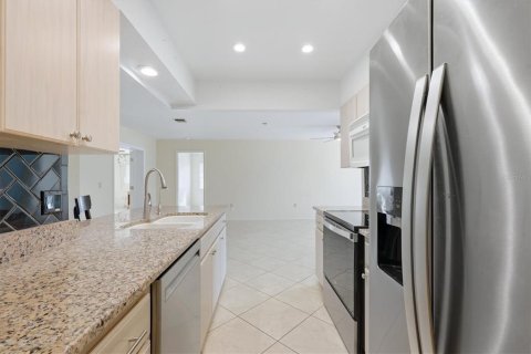 House in Venice, Florida 2 bedrooms, 183.57 sq.m. № 2110377 - photo 26