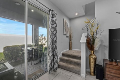 Townhouse in Lutz, Florida 3 bedrooms, 156.08 sq.m. № 2155894 - photo 30