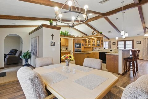 Купить виллу или дом в Порт-Шарлотт, Флорида 8 комнат, 195.47м2, № 1754881 - фото 10