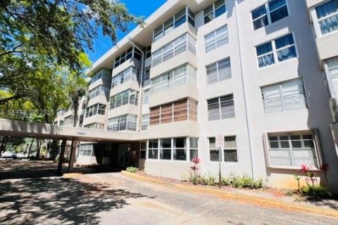 Condo in Plantation, Florida, 1 bedroom  № 2068469 - photo 20