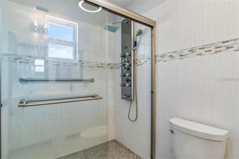 Villa ou maison à vendre à Redington Beach, Floride: 4 chambres, 232.26 m2 № 2135376 - photo 19
