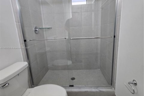 Townhouse in Homestead, Florida 3 bedrooms, 137.77 sq.m. № 1956821 - photo 30