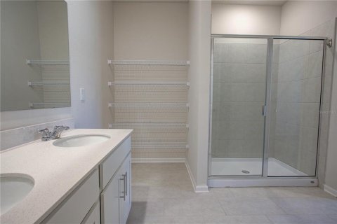 House in Palm Coast, Florida 3 bedrooms, 146.23 sq.m. № 2152347 - photo 17