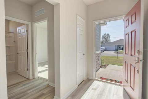 House in Palm Coast, Florida 3 bedrooms, 146.23 sq.m. № 2152347 - photo 8