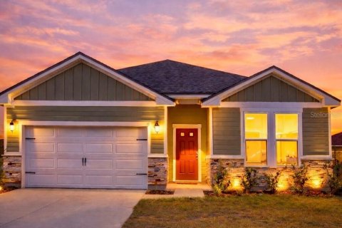 House in Palm Coast, Florida 3 bedrooms, 146.23 sq.m. № 2152347