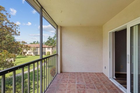 Condo in Largo, Florida, 2 bedrooms  № 1883065 - photo 16