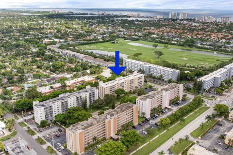 Купить кондоминиум в Халландейл-Бич, Флорида 2 спальни, 101.45м2, № 1925284 - фото 26